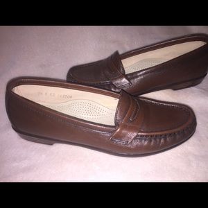 SAS penny loafer